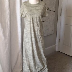 LuLaRoe Maria NWT Oatmeal Heather Large